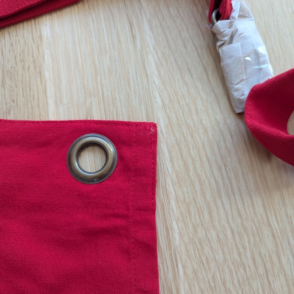 Red Stripes Adult Apron - Picture 4 of 5